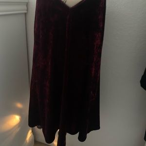 Velvet burgundy medium dress